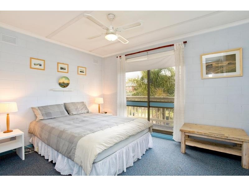 1/22 Nelson (Cnr Pascoe) Street, Apollo Bay VIC 3233