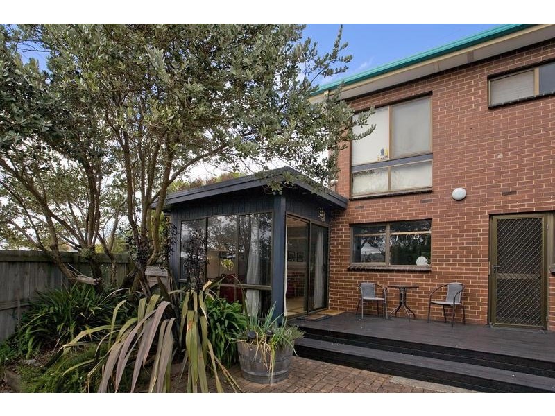 1/22 Nelson (Cnr Pascoe) Street, Apollo Bay VIC 3233