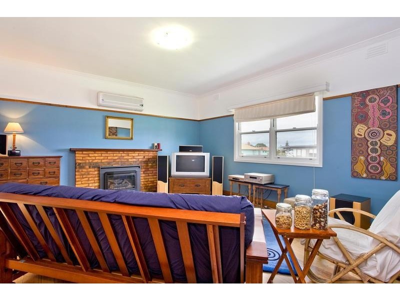 54 Montrose Avenue, Apollo Bay VIC 3233