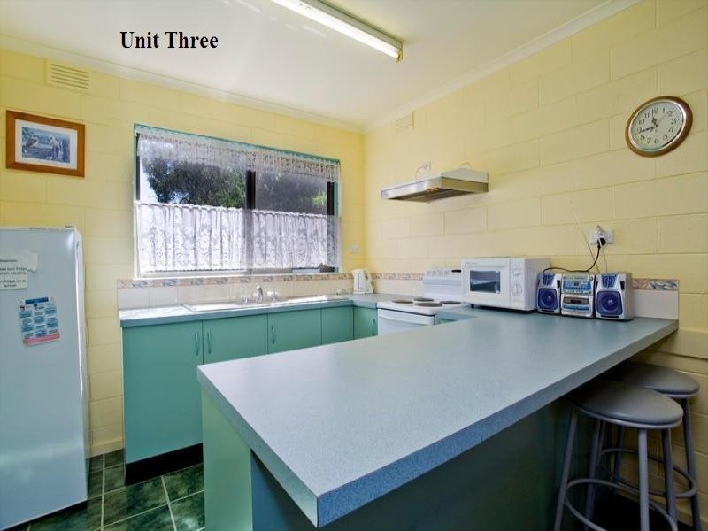 3 & 4/22 Nelson Street, Apollo Bay VIC 3233