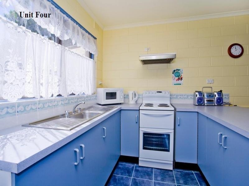 3 & 4/22 Nelson Street, Apollo Bay VIC 3233