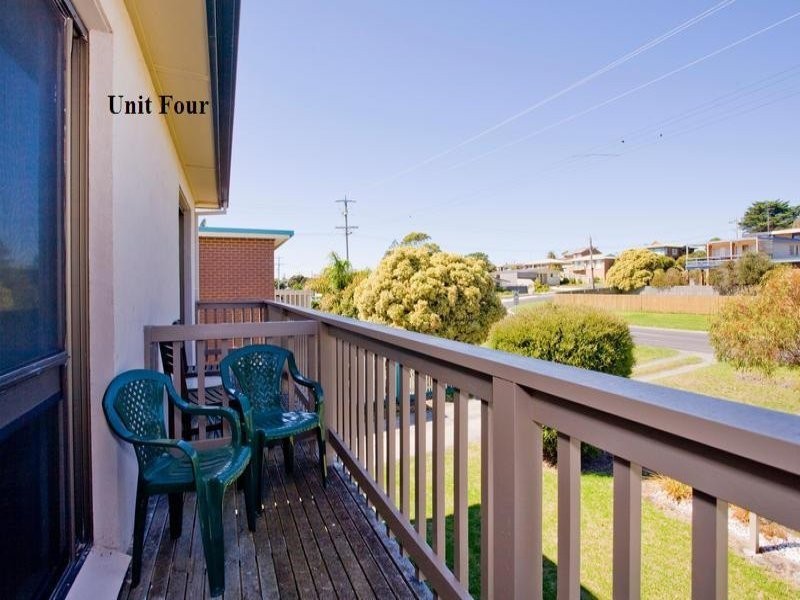 3 & 4/22 Nelson Street, Apollo Bay VIC 3233