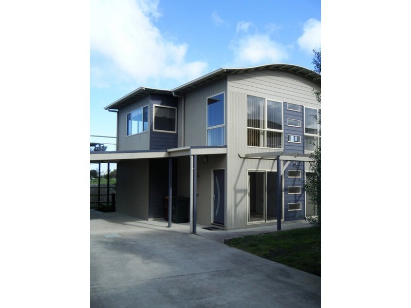 2/9 Scenic Drive, Apollo Bay VIC 3233