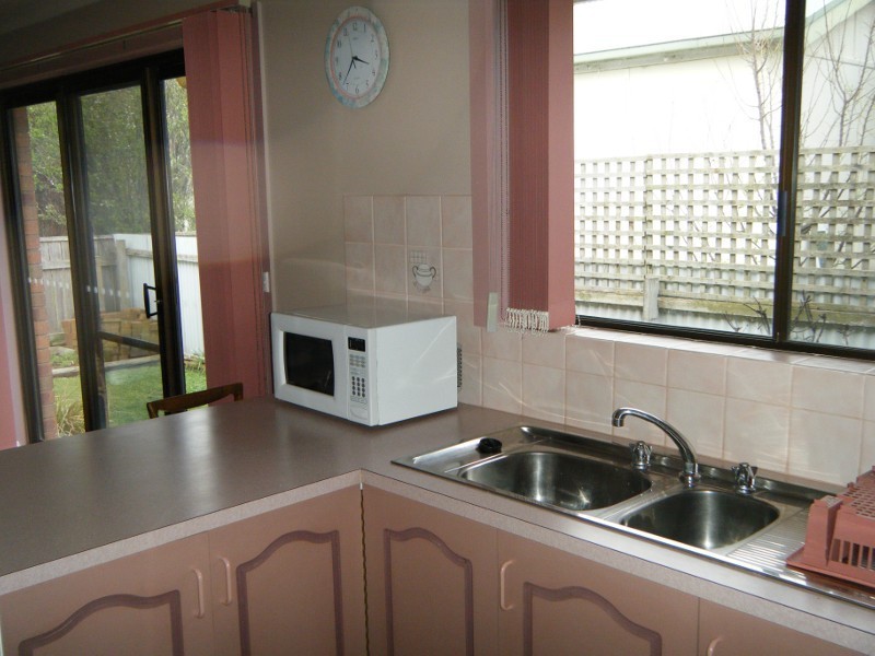 2/15 Fisk Street, Apollo Bay VIC 3233