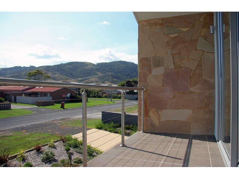 68 Pascoe Street, Apollo Bay VIC 3233