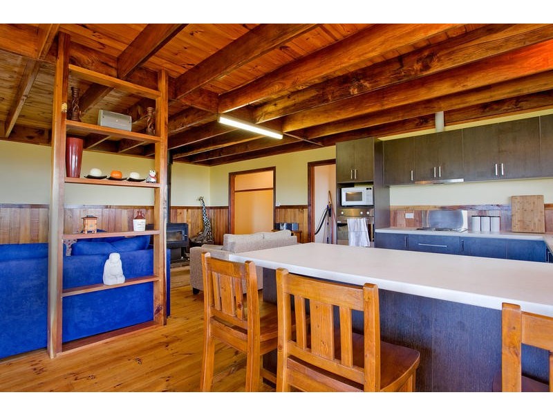 35 Hiders Access, Johanna VIC 3238