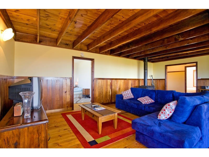 35 Hiders Access, Johanna VIC 3238