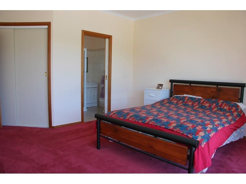 64 Costin Street, Apollo Bay VIC 3233