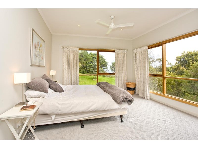 415  Sunnyside Road, Apollo Bay VIC 3233