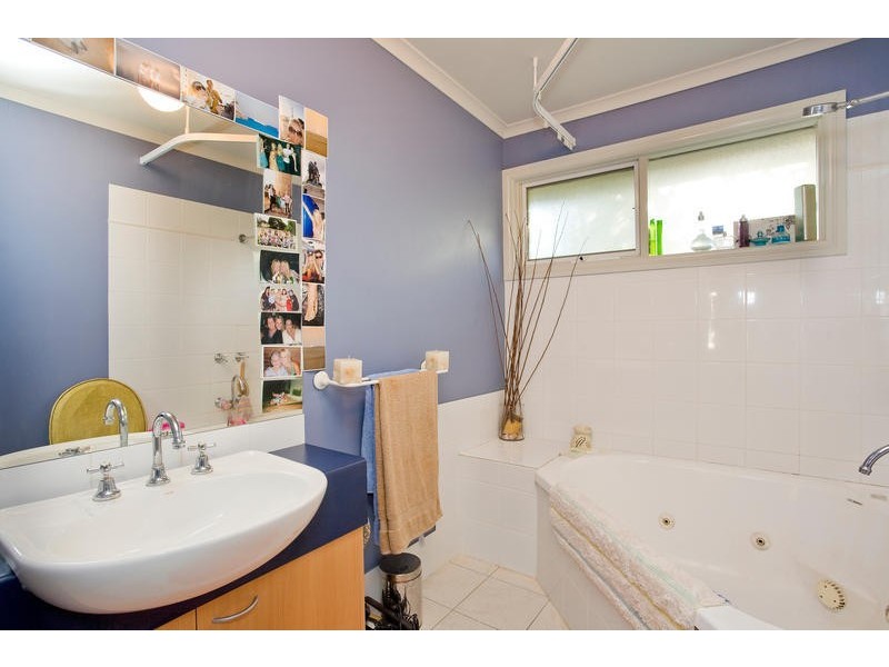 2/28 Moore Street, Apollo Bay VIC 3233