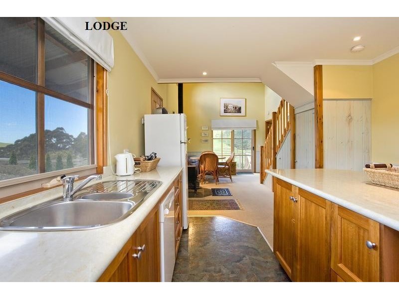 355  Killala Road, Apollo Bay VIC 3233