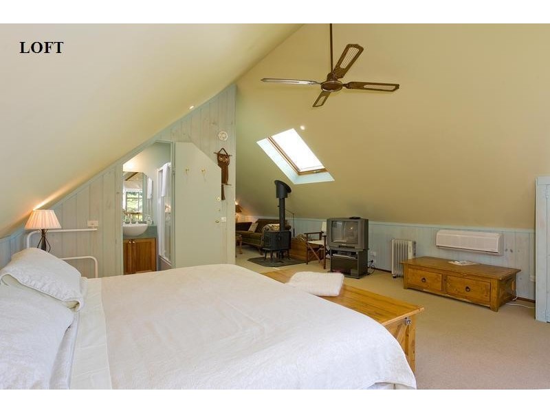 355  Killala Road, Apollo Bay VIC 3233