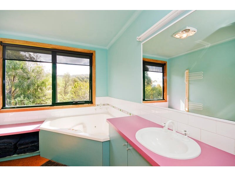 3 Scott Place, Apollo Bay VIC 3233