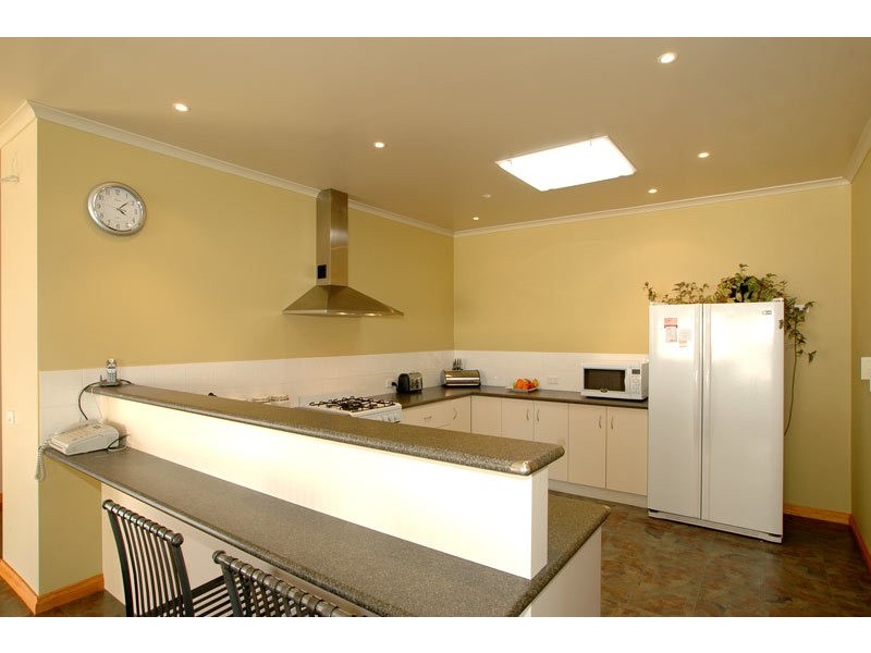 10 Nigel Court, Apollo Bay VIC 3233
