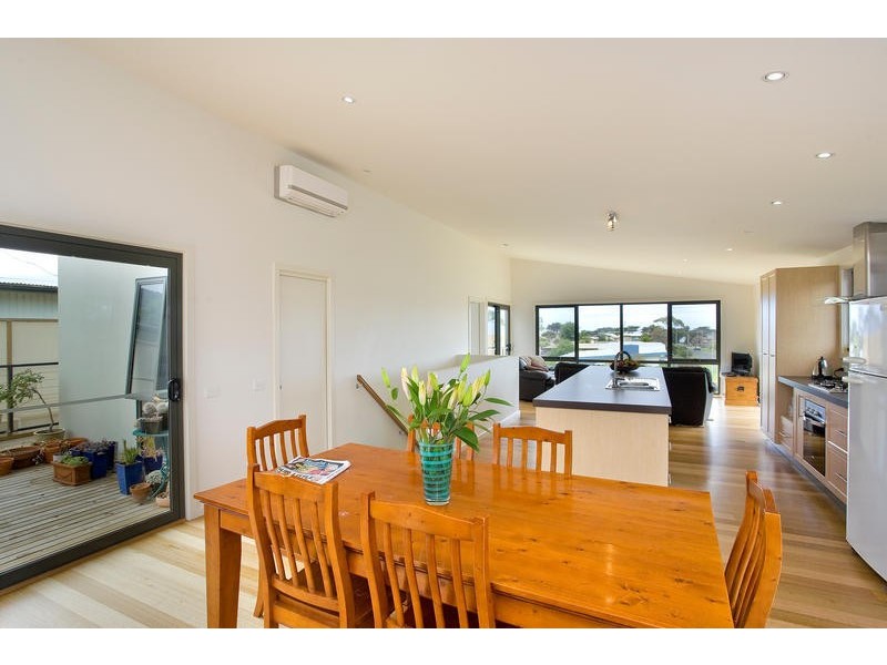 71 McLachlan Street, Apollo Bay VIC 3233