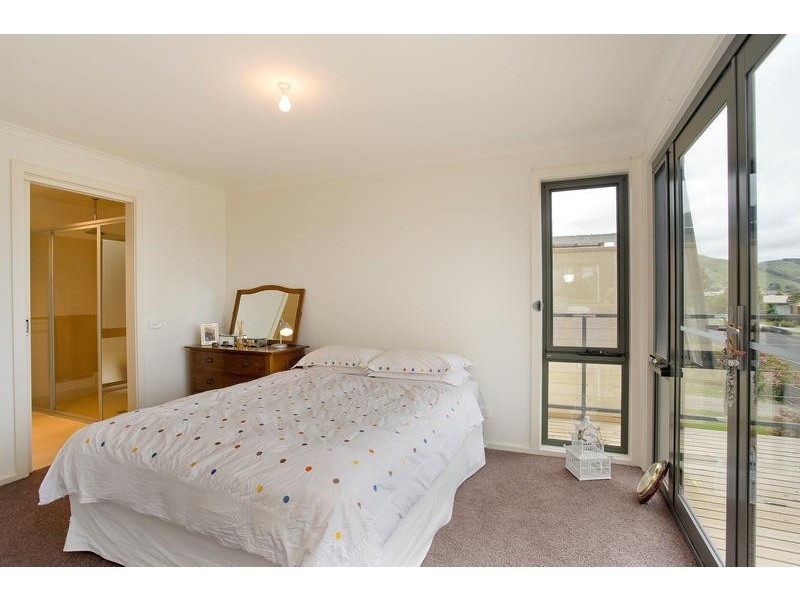 71 McLachlan Street, Apollo Bay VIC 3233