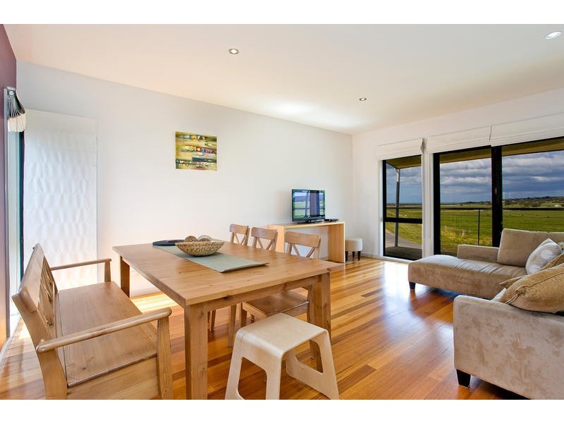 22 Seymour Crescent, Apollo Bay VIC 3233