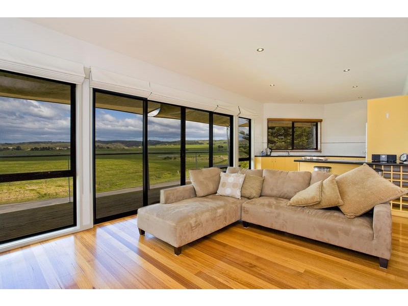 22 Seymour Crescent, Apollo Bay VIC 3233