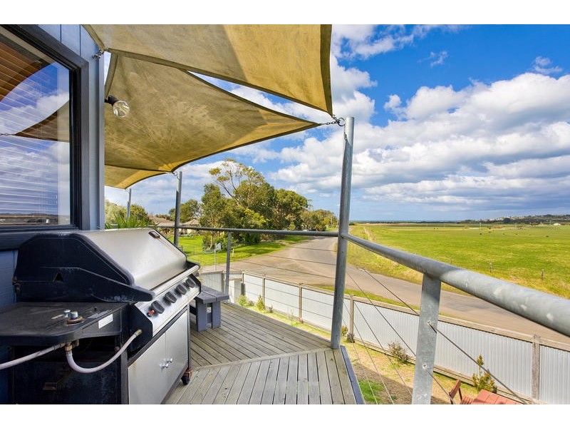 22 Seymour Crescent, Apollo Bay VIC 3233