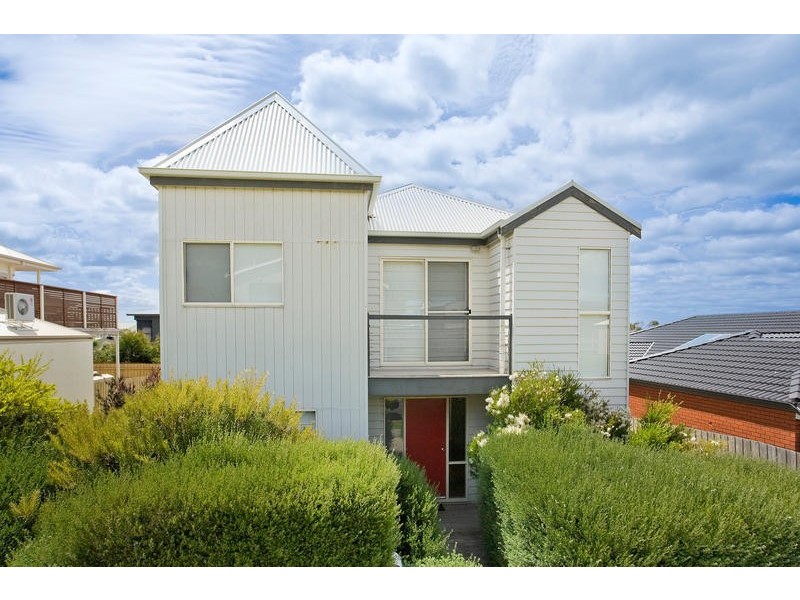 11A Seaview Drive, Apollo Bay VIC 3233