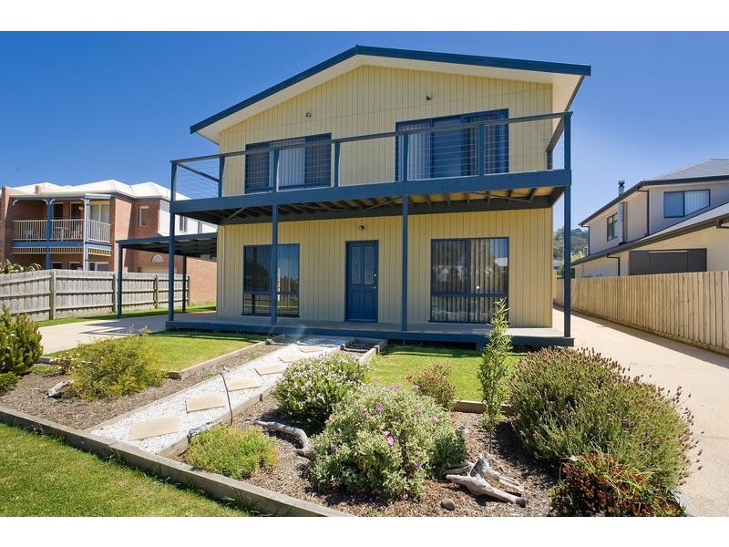 18 Scenic Drive, Apollo Bay VIC 3233