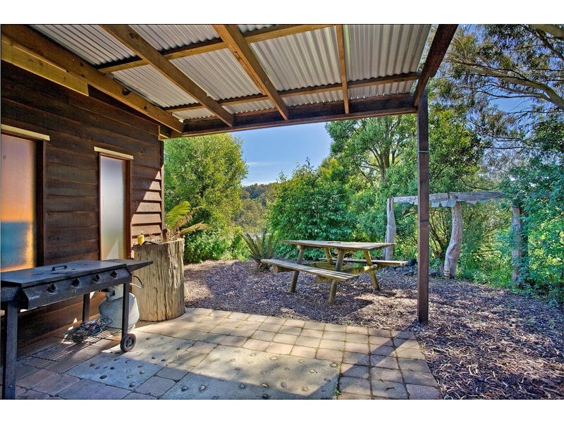 1130 Forrest Apollo Bay Road, Barramunga VIC 3249
