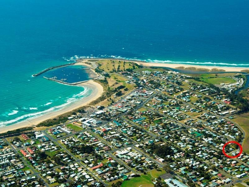 2/19 McLennan Street, Apollo Bay VIC 3233