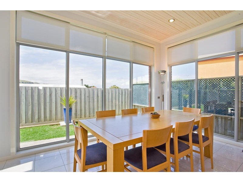 2 Outlook Road, Apollo Bay VIC 3233