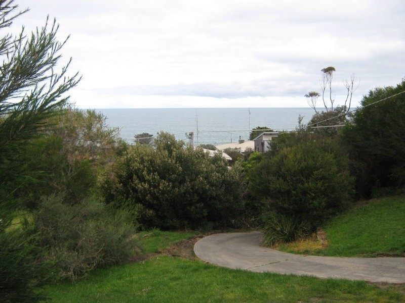 12 Vista  Avenue, Skenes Creek VIC 3233