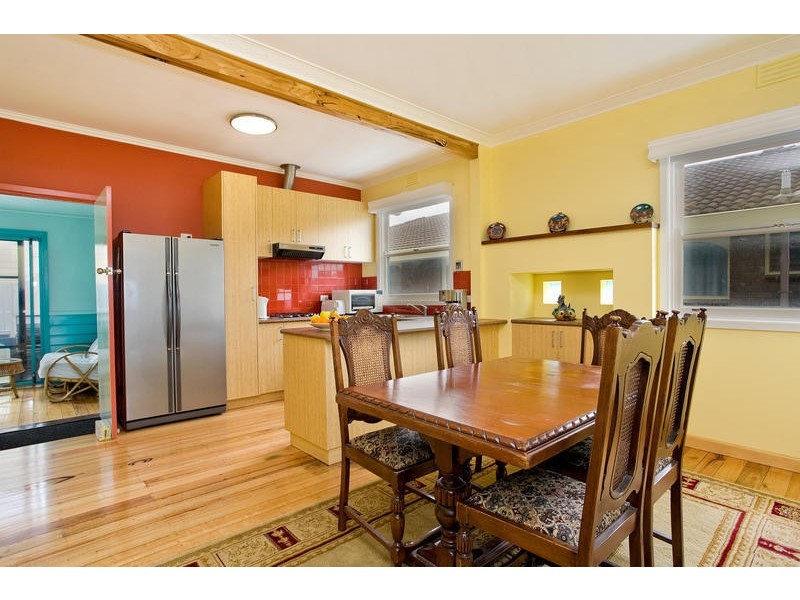 54 Montrose Avenue, Apollo Bay VIC 3233