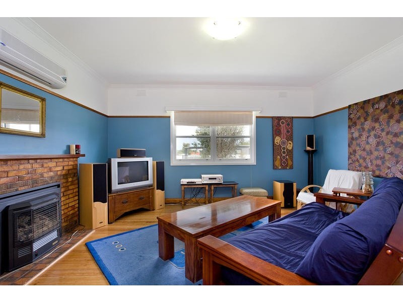 54 Montrose Avenue, Apollo Bay VIC 3233