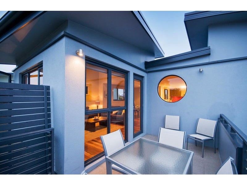 2/18 Gambier Street, Apollo Bay VIC 3233