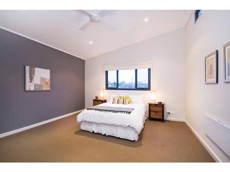 2/18 Gambier Street, Apollo Bay VIC 3233