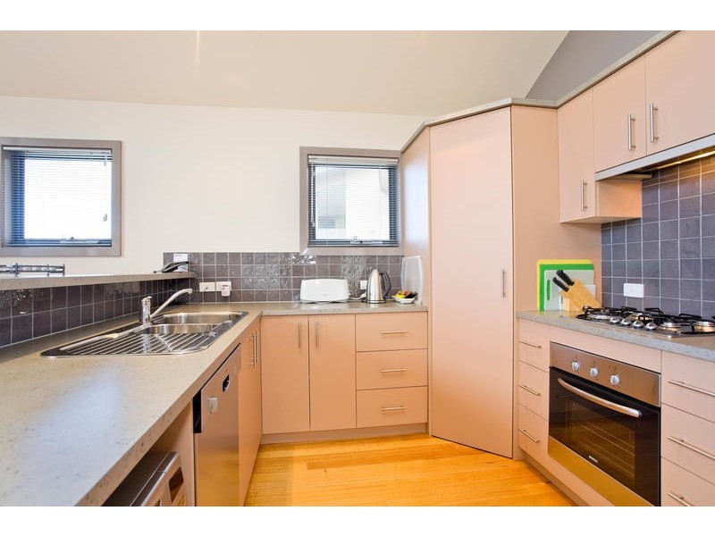 2/10 Noel Street, Apollo Bay VIC 3233