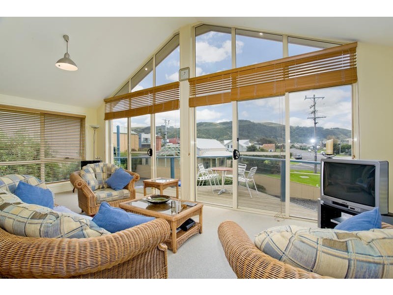 1/17 Pascoe Street, Apollo Bay VIC 3233