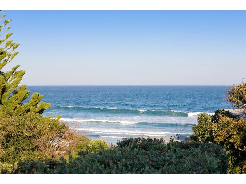 2 Karlson Street, Skenes Creek VIC 3233