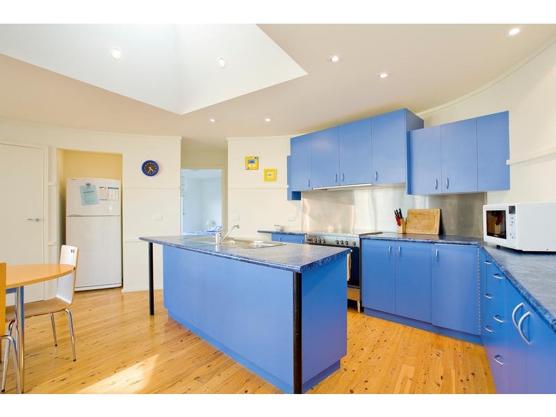 2 Karlson Street, Skenes Creek VIC 3233