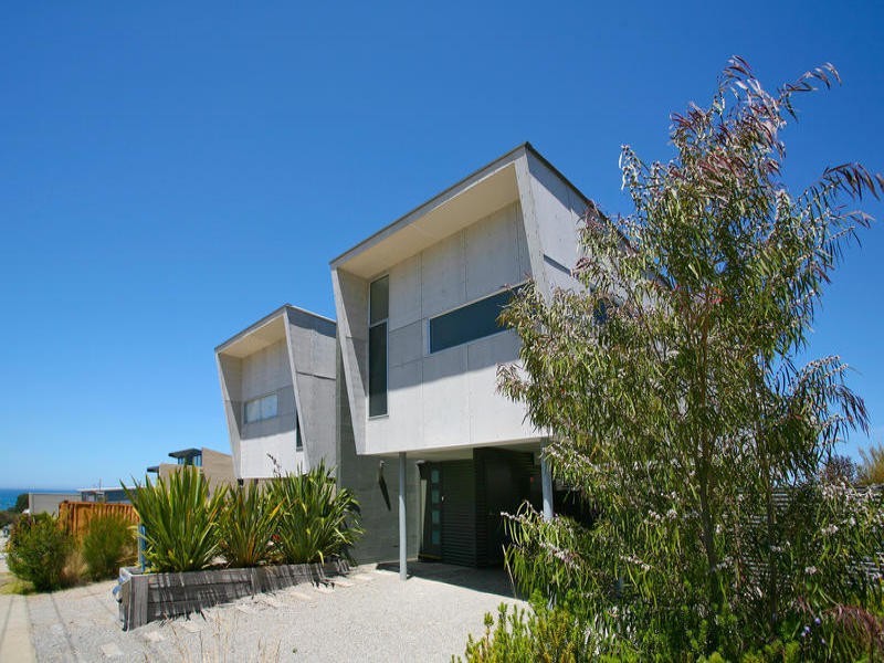 2/27 Marriners Lookout Road, Apollo Bay VIC 3233