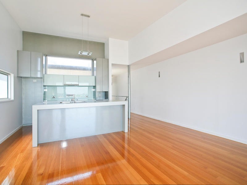 2/27 Marriners Lookout Road, Apollo Bay VIC 3233