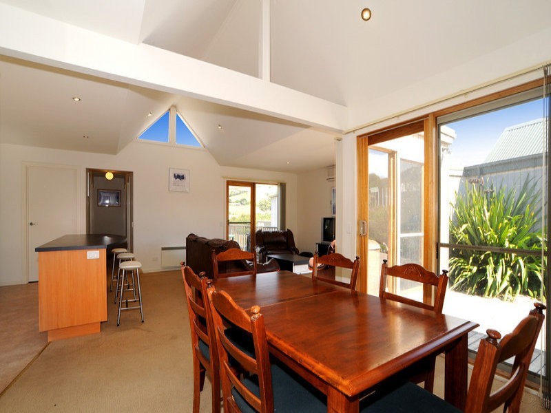 8 Otway Vista, Apollo Bay VIC 3233