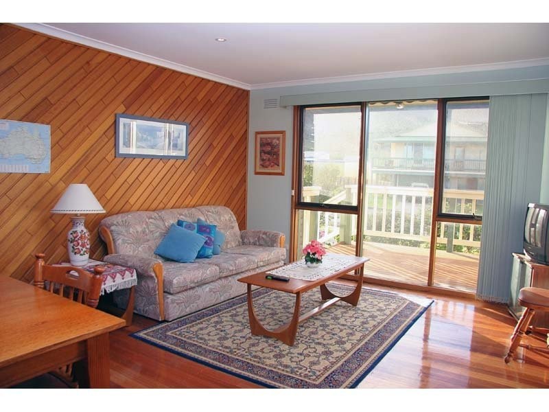 42 McLachlan Street, Apollo Bay VIC 3233