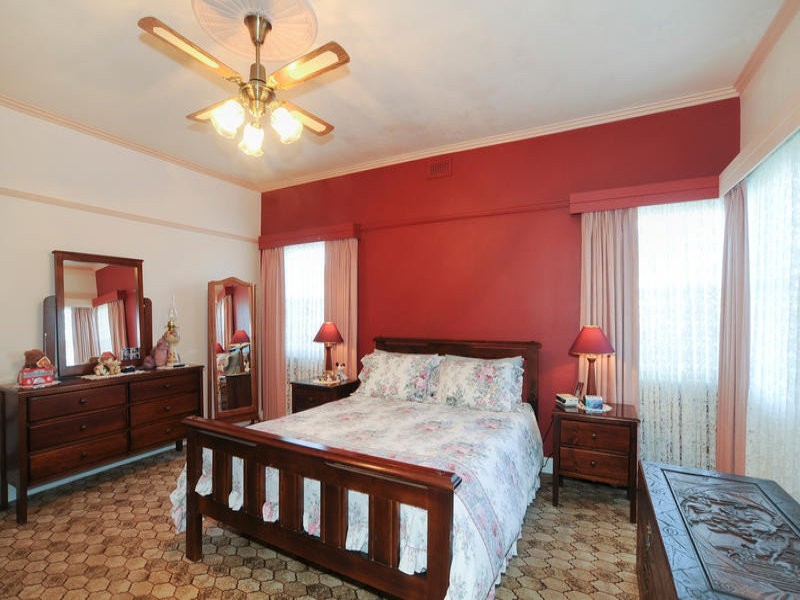 42 Nelson Street, Apollo Bay VIC 3233