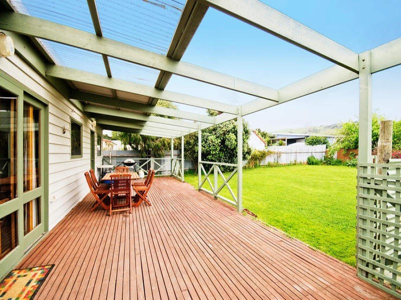 32 McLennan Street, Apollo Bay VIC 3233
