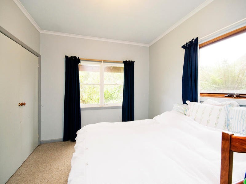 32 McLennan Street, Apollo Bay VIC 3233