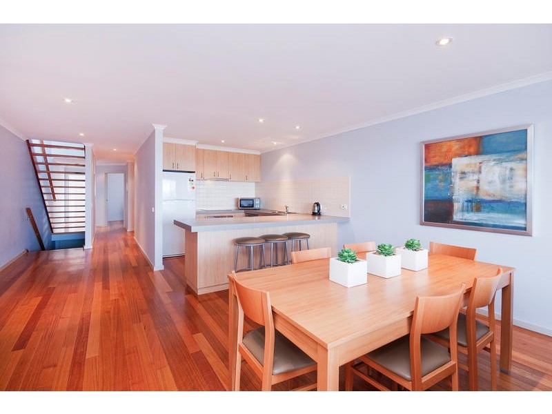 2/79 Great Ocean Road, Apollo Bay VIC 3233