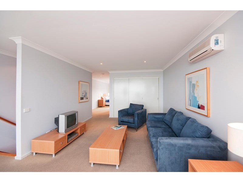 2/79 Great Ocean Road, Apollo Bay VIC 3233
