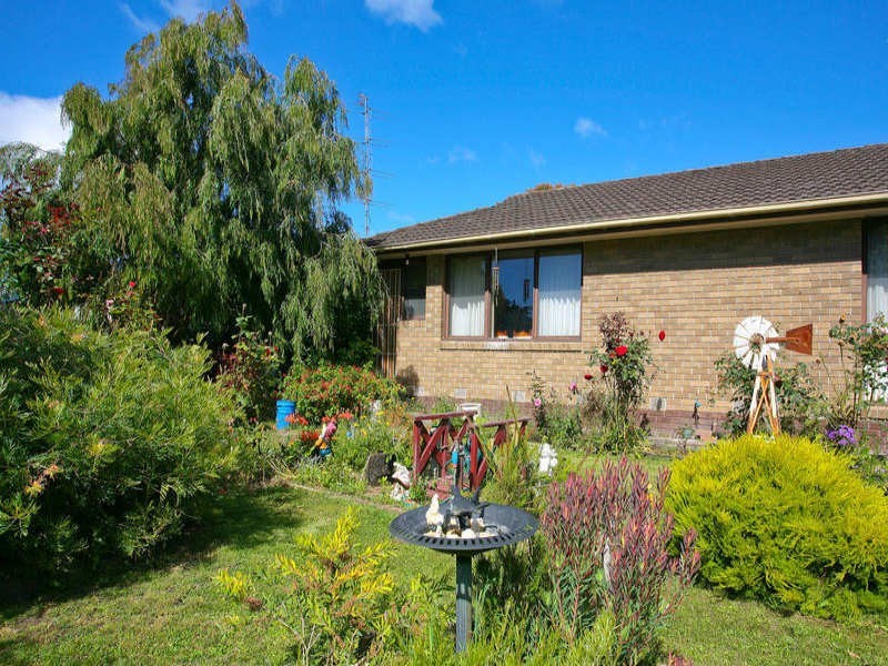 8 Casino Avenue, Apollo Bay VIC 3233