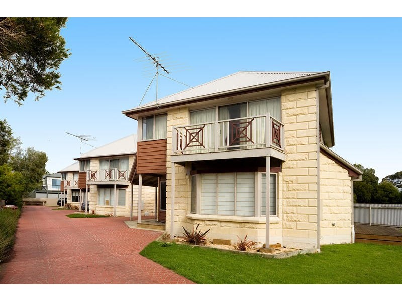 1, 2 /35 Thomson Street, Apollo Bay VIC 3233