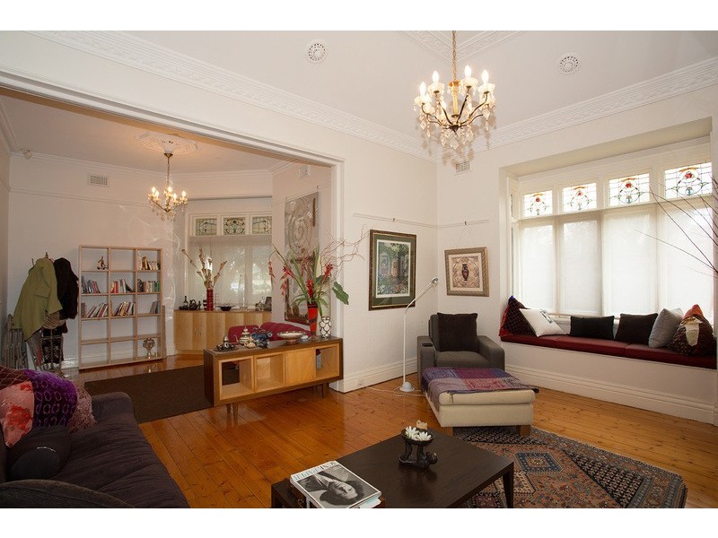 42 Hopetoun Street, Elsternwick VIC 3185