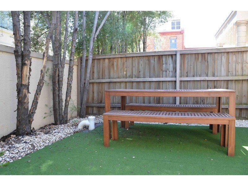 11/1A Ripley Grove, Caulfield North VIC 3161